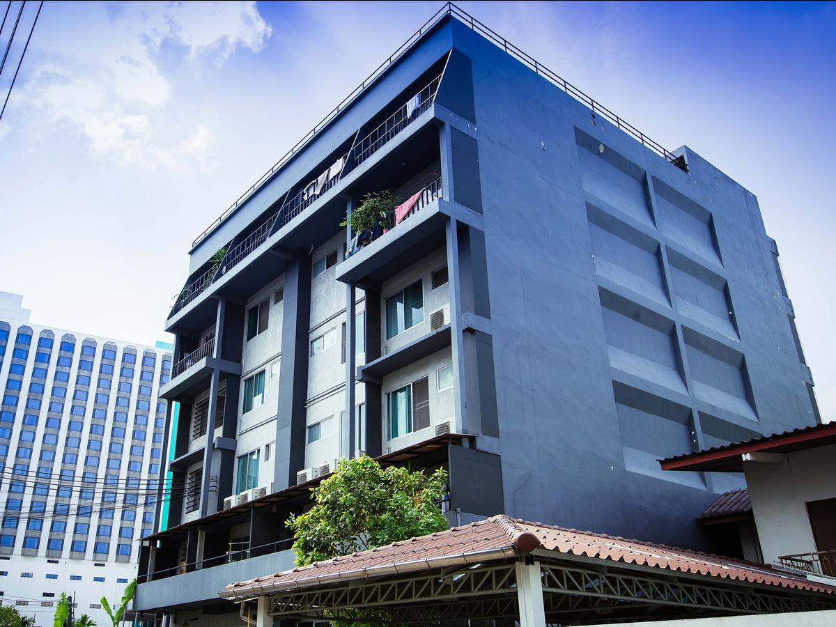 曼谷 五星拉差达19旅馆旅舍 外观 照片